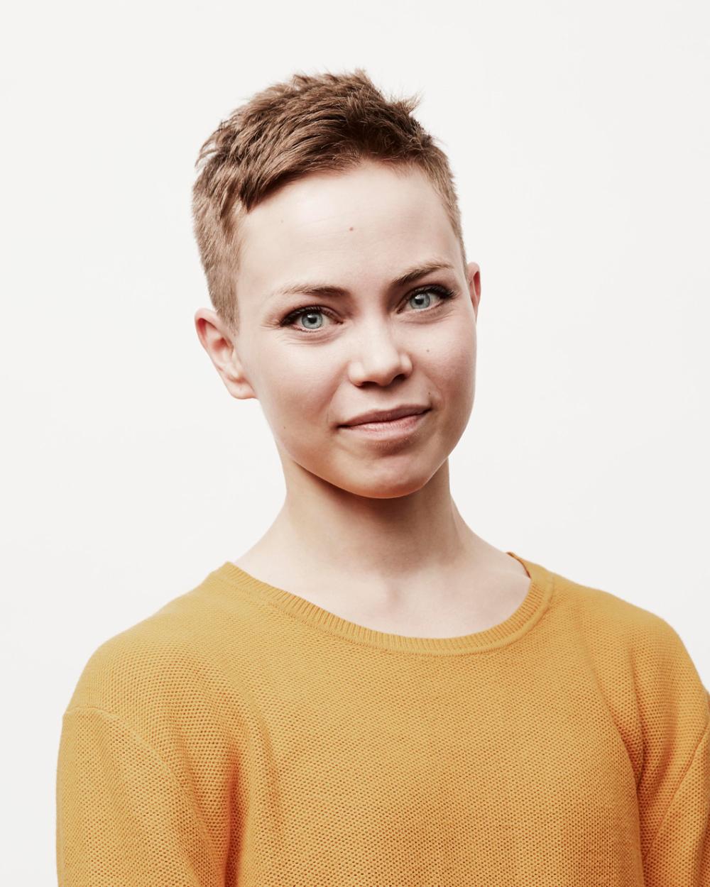 Porträttbild på dansaren Emma Välimäki.