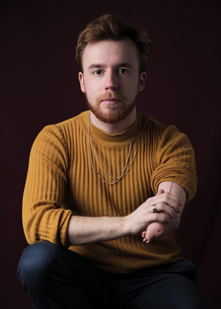 Konstnären och scenkonstproducenten Filip Pawlak.
