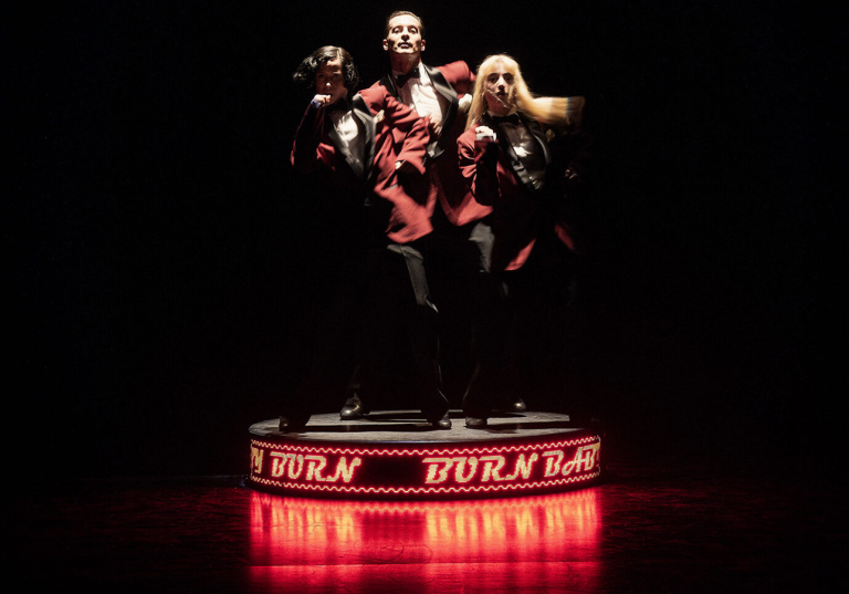 DANSSTATIONEN 25.11.11_BURN BABY BURN – MARI CARRASCO.